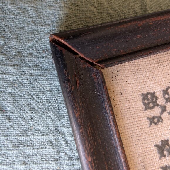 Vintage 1930 Cross Stitch Art on Linen Original Dark Wood Frame - Picture 6 of 6